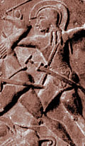 Фрагмент пифоса с батальной сценой. Сер. VI в. до н. э. Спарта.