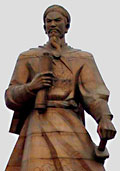 Памятник Чан Хынг Дао в Намдине. Фрагмент.